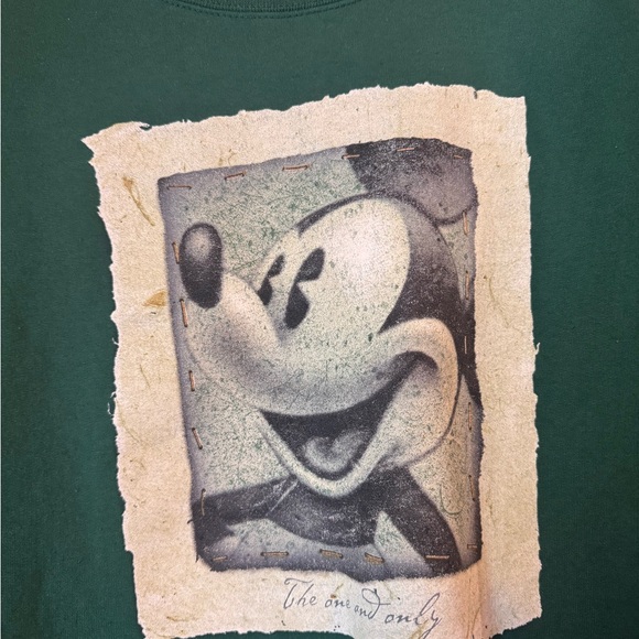 Vintage Disney 90s Crewneck - Picture 3 of 8